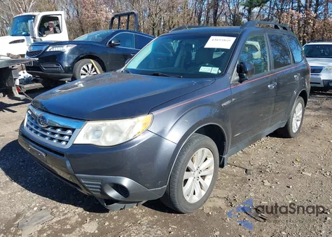 2012 Subaru Forester 2.5X Premium из США, поврежденный, VIN JF2SHADC5CH433638